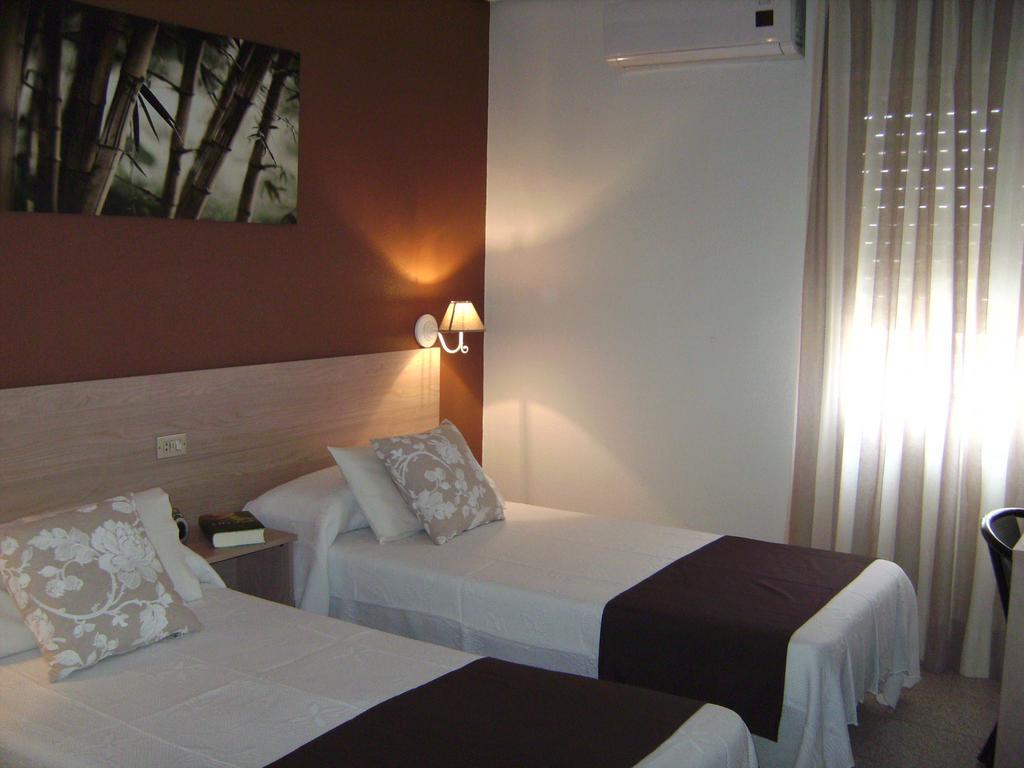 Pension Miami Almazora Quarto foto